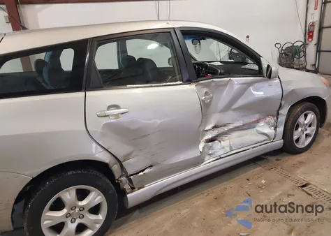 2004 Toyota Matrix Xr from USA, damaged, VIN 2T1LR32E14C222135